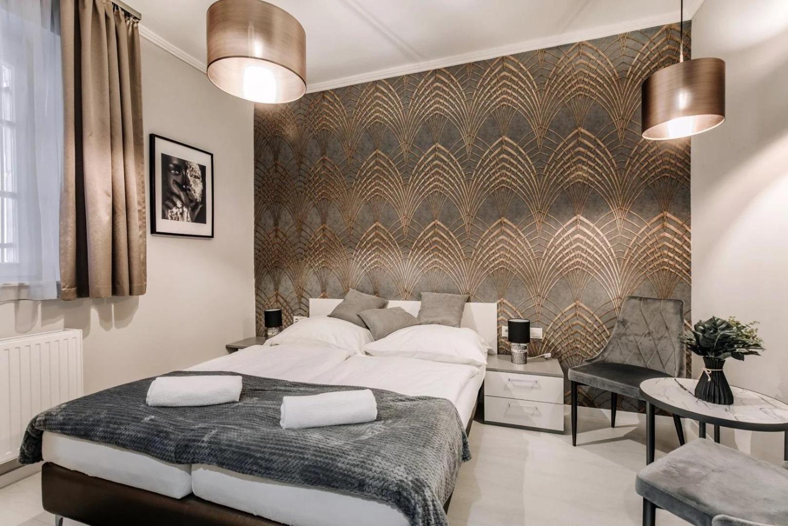 Apartmanhaz Soho Дьор Екстериор снимка