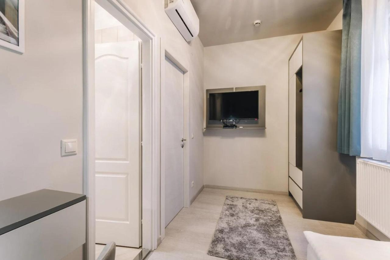 Apartmanhaz Soho Дьор Екстериор снимка