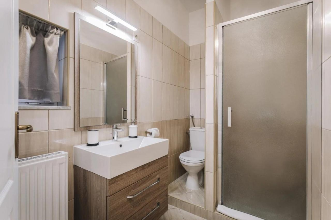Apartmanhaz Soho Дьор Екстериор снимка