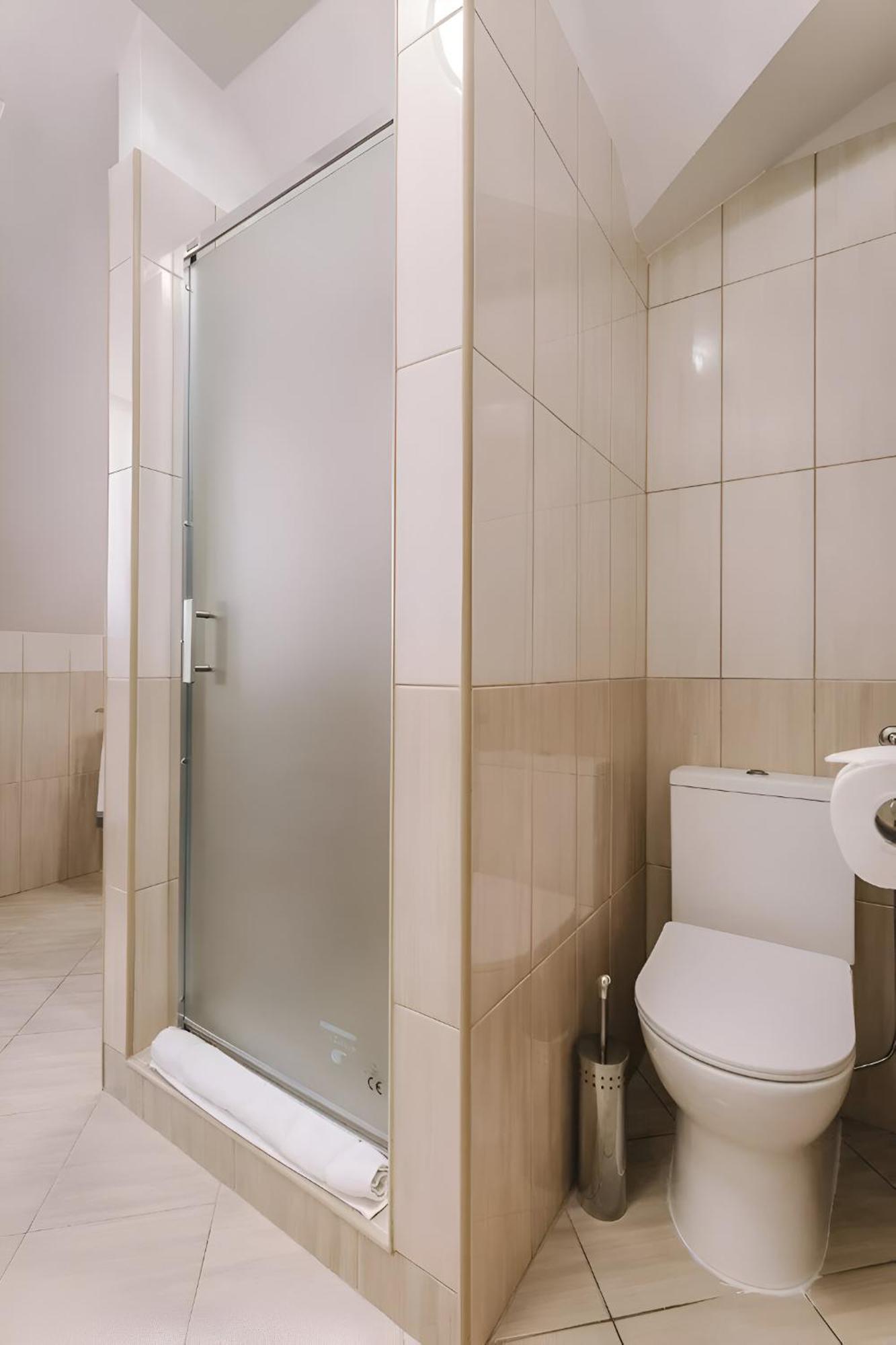 Apartmanhaz Soho Дьор Екстериор снимка