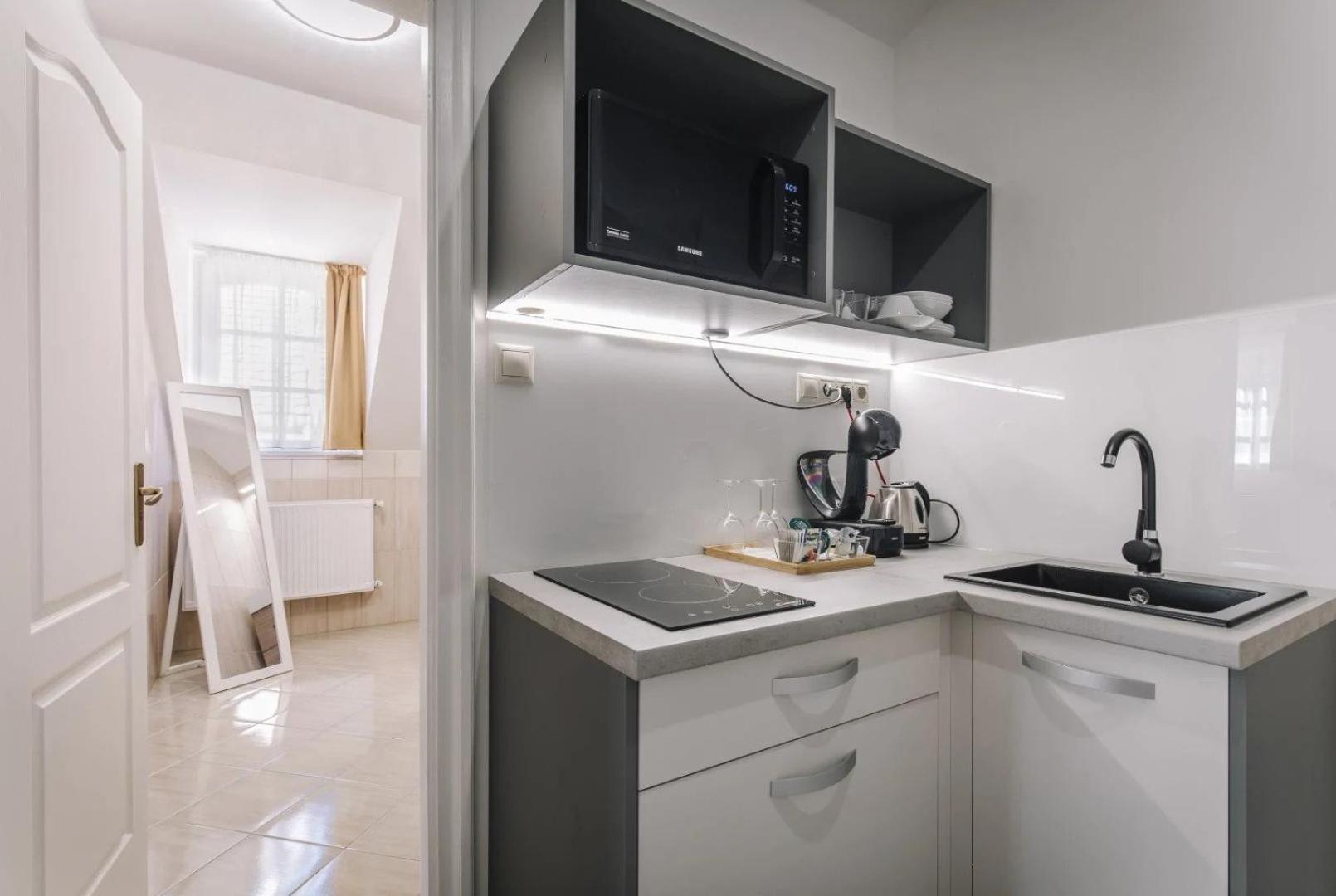 Apartmanhaz Soho Дьор Екстериор снимка